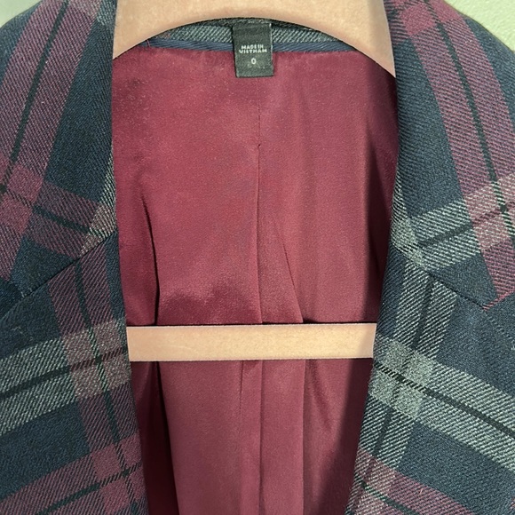 Express Notch Collar One Button Blazer - Navy Plaid - 0 - Picture 2 of 14